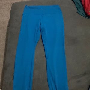 Lululemon wunder train 25in, capri size 8
